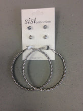 Load image into Gallery viewer, Fashion Hoop Earrings