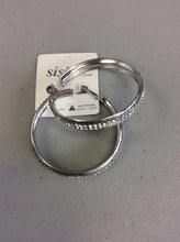 Load image into Gallery viewer, Fashion Hoop Earrings